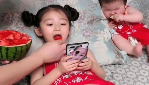 父母吃孩子的瓜,揭秘父母与孩子之间的甜蜜与矛盾